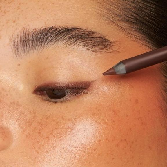 LAST DAY - BUY 1 GET 1 FREE💜24HR Waterproof Eyeliner — Day to Night Wear